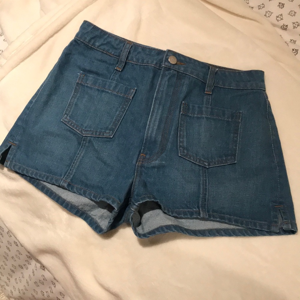 Reformation Jean Shorts